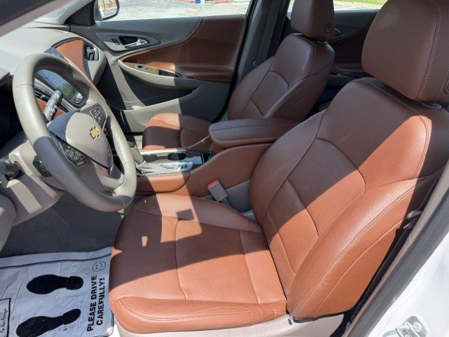 2016 Chevrolet Malibu 2LZ Premier - Photo 11