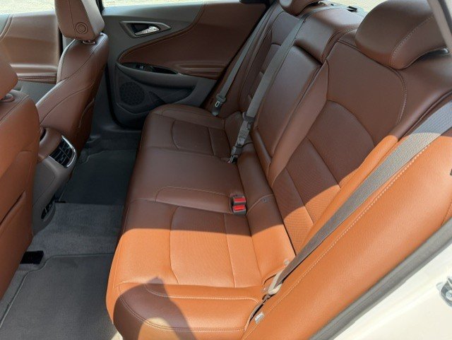 2016 Chevrolet Malibu 2LZ Premier - Photo 12