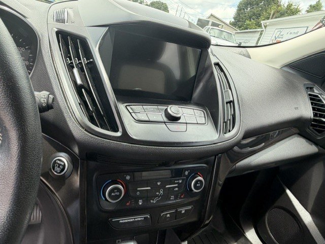 2019 Ford Escape SEL - Photo 16